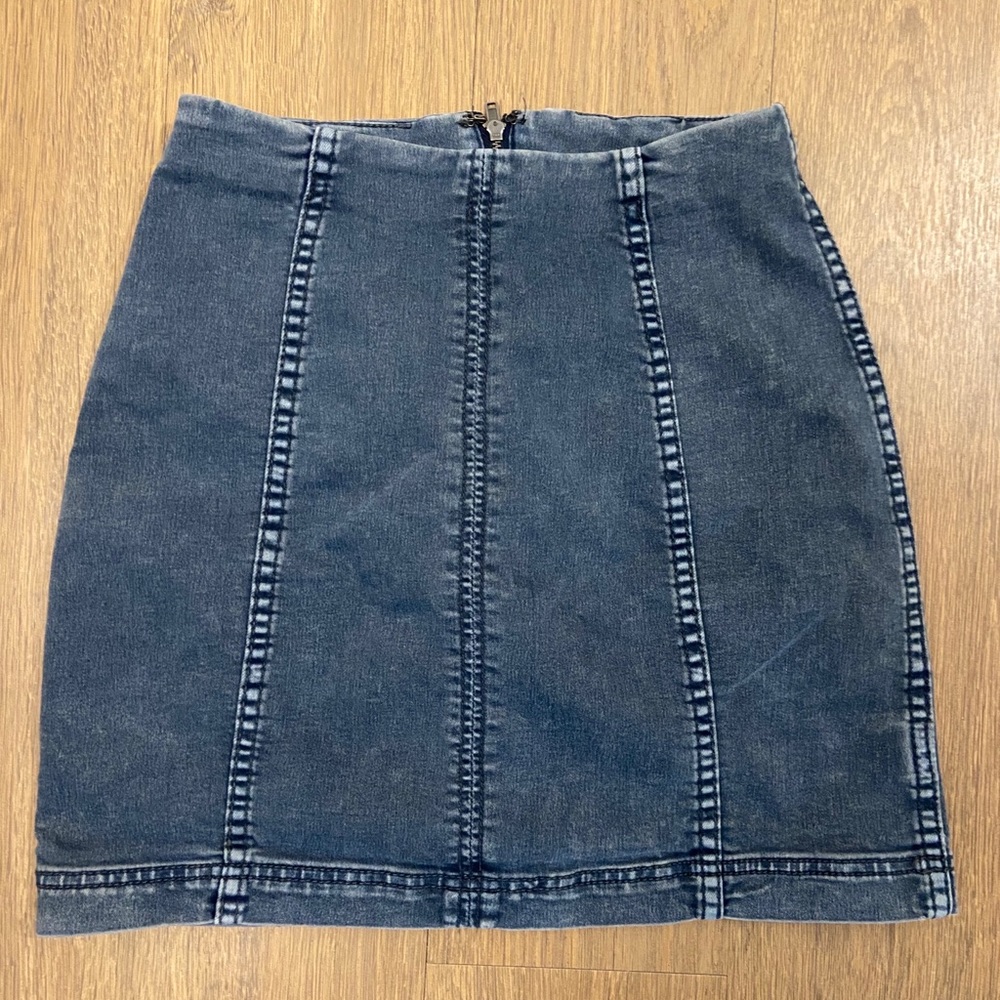 Denim skirt